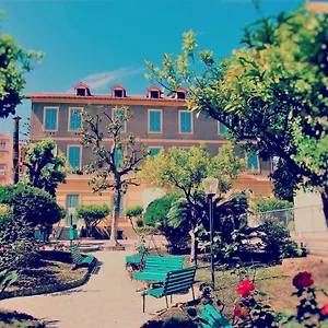 hotel-villa-sapienza.hotelitalianriviera.com/