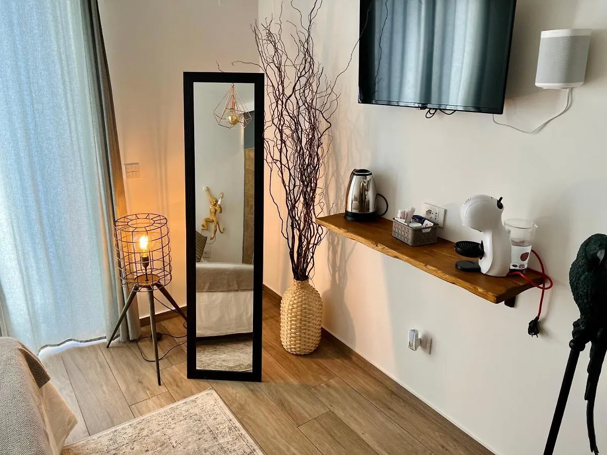 Urban Jungle Rooms Naples