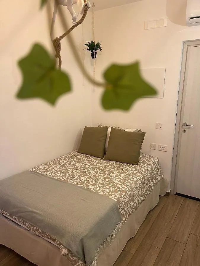 Urban Jungle Rooms Naples Italy